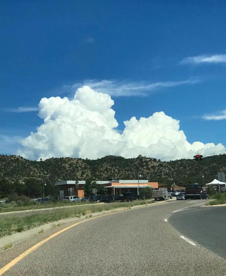 Pet Friendly Pinon Heaven Bed & Breakfast Canada de los Alamos ภายนอก รูปภาพ