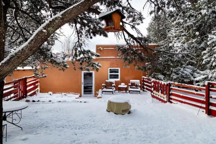 Pet Friendly Pinon Heaven Bed & Breakfast Canada de los Alamos ภายนอก รูปภาพ